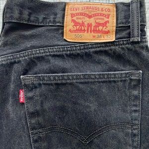 Great condition Mens Levi’s black jeans size 36 no rips